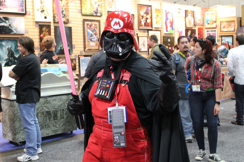Illustration for article titled The Cosplay of Comic-Con - Day Two: Tinker, Yoshi, Birdo, Spy